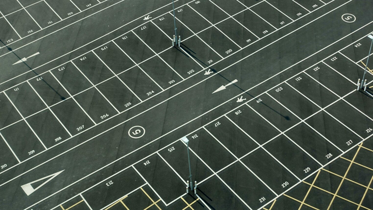 駐車場経営に必要な土地面積は？最低何坪から可能か徹底解説！