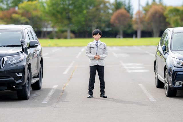 駐車場経営の初期費用を安く抑える5つの方法｜月極・コインパーキングの相場と比較