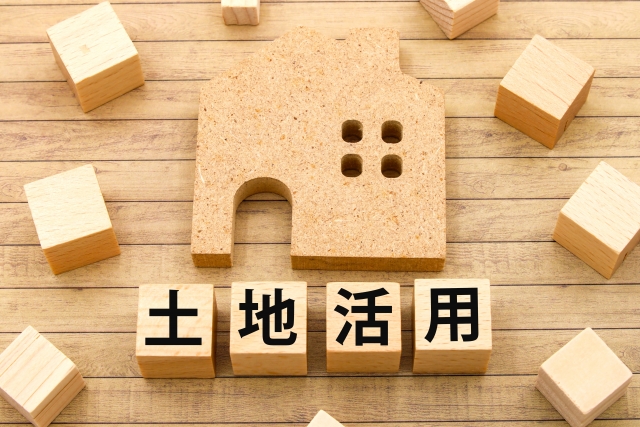 土地活用は短期でもできる?失敗しない方法とおすすめ活用法を解説 土地活用は短期でもできる?失敗しない方法とおすすめ活用法を解説