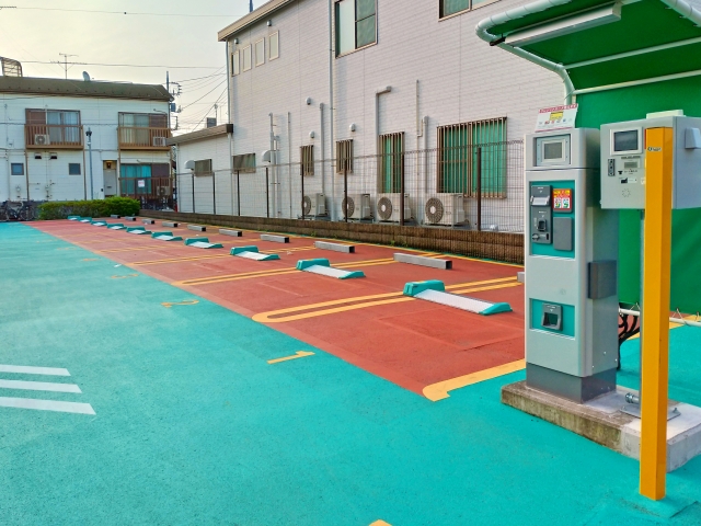 遠方の土地でも駐車場経営はできる?都市部オーナーが失敗しない管理方法とは 遠方の土地でも駐車場経営はできる?都市部オーナーが失敗しない管理方法とは