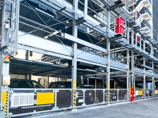 機械式駐車場とは？種類や仕組み、メリット・デメリットから土地活用の秘訣までわかりやすく解説